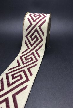 bordür kurdela şerit jakarlı bordür (3.5 mt top) kumaş bordür 70174 V4 Açık vizon zemin üzeri Bordo