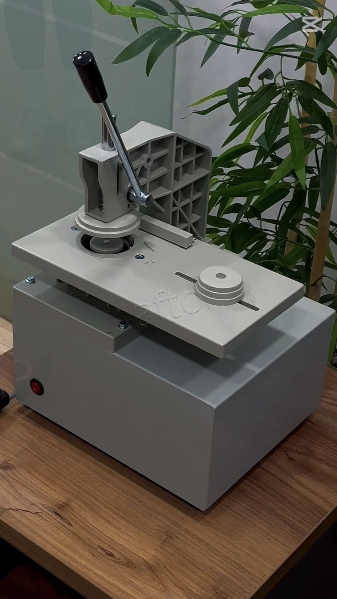 Kapsül-Kuşgözü Delme Makinesi- (Elektrikli Dekoring- Decoring Delme Aparatı) 1616