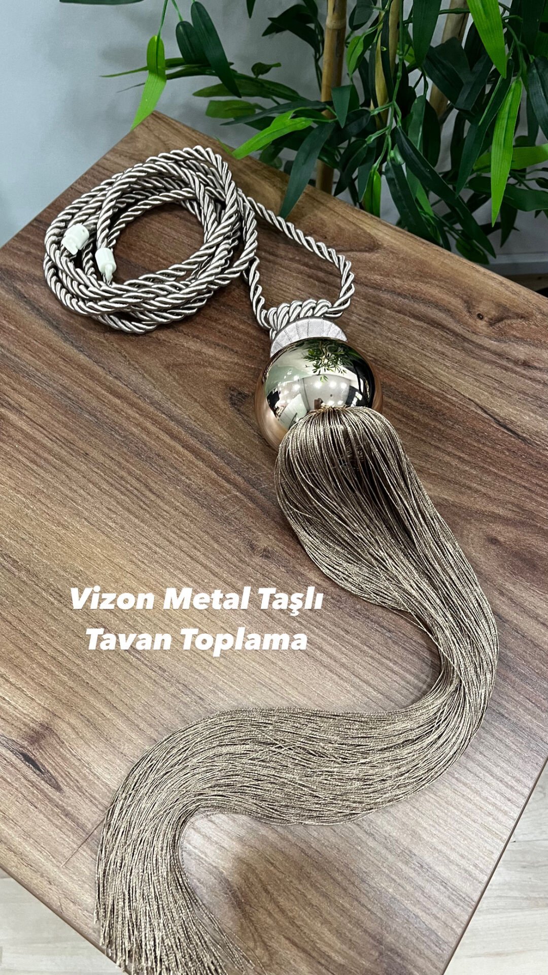 Parlak Metal Toplu Kornişten Perde Toplama Braçol - Vizon Renk - 0301
