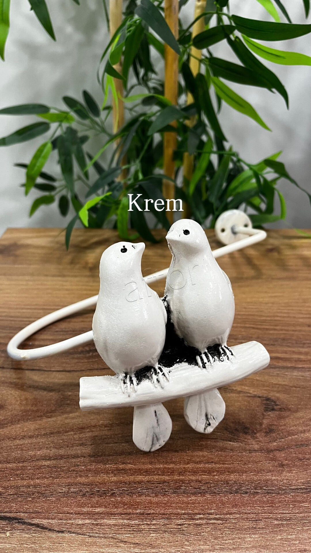 Döküm Kuşlu Kol Bağı- Perdeyi Duvardan Yana Toplama Aparatı- Krem Renk- 0502